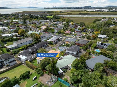 10 Merchant Avenue, Te Atatu South