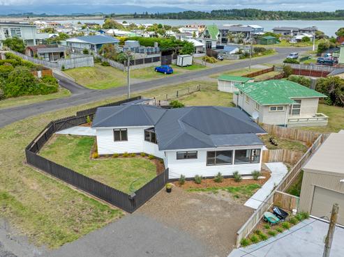 12A Roore Street, Foxton Beach