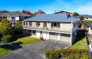 224 Larnach Road, Waverley
