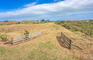 92 Strathnaver Drive, Waikawa Beach