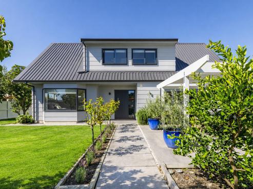 12 Moorhouse Street, Taradale