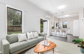 50 Te Wharepouri Street, Berhampore