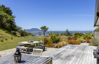 146 Highland Drive, Acacia Bay
