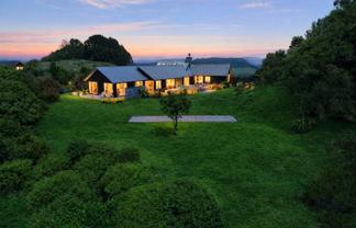 146 Highland Drive, Acacia Bay
