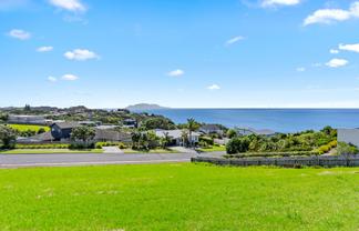 54 Lax Crescent, Leigh