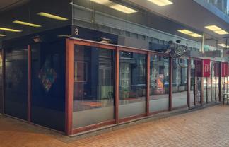 Fitted out cafe/bar site