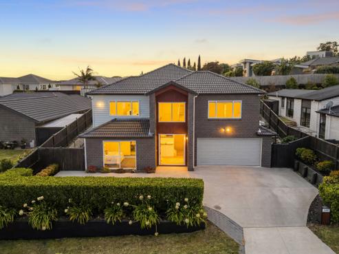 144 Lisle Farm Drive, Pukekohe