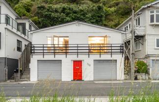 158 The Esplanade, Island Bay