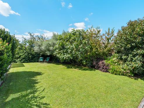 13 Lilac Close, Cambridge