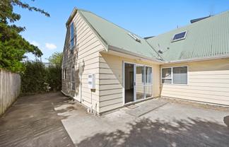 164C Old Farm Road, Hamilton East