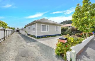 49 Weka Street, The Wood