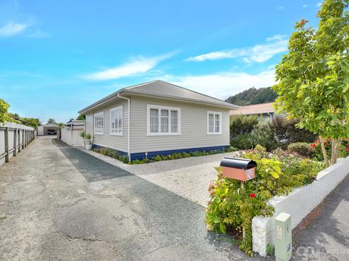49 Weka Street, The Wood