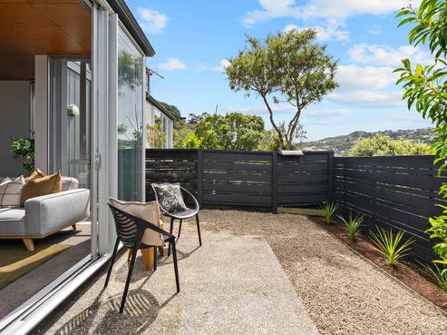 12/3 Severn Street, Island Bay