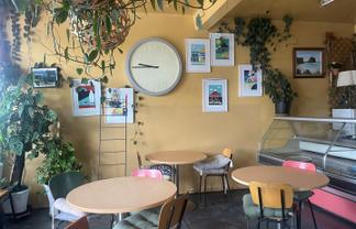 Zoo-Side Café Opportunity