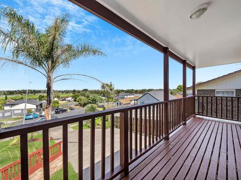 10 Marco Place, Highland Park