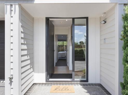 7/5 Peachgrove Road, Te Atatu Peninsula