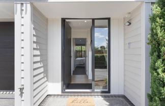 7/5 Peachgrove Road, Te Atatu Peninsula