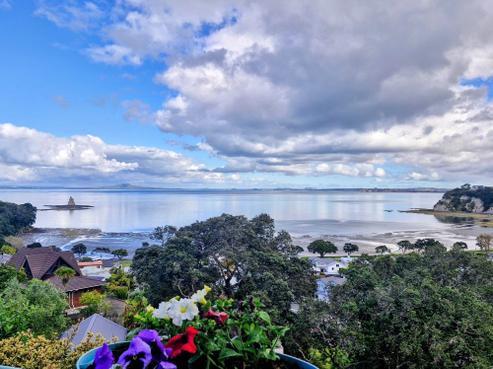 1083 Whangaparaoa Road, Tindalls Beach