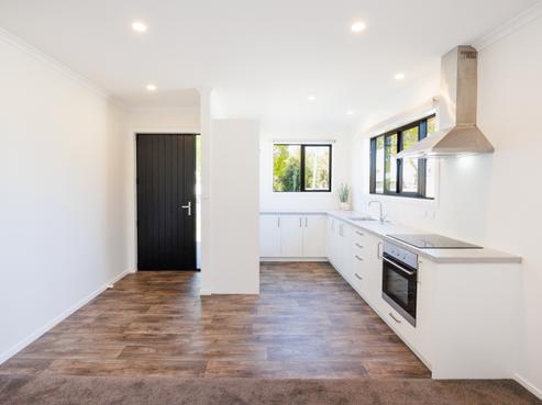 51 Marumaru Street, Marton