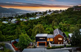 13b Renoir Avenue, Belmont