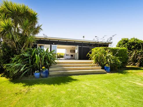 32 Anglers Avenue, Okato