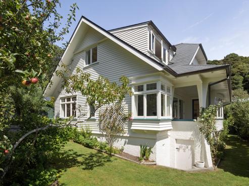 28 Kotari Road, Days Bay