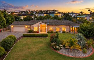 15 Astrolabe Place, Gulf Harbour