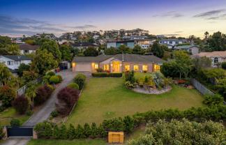 15 Astrolabe Place, Gulf Harbour