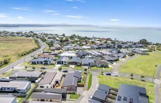 7 Poutawa Lane, Clarks Beach