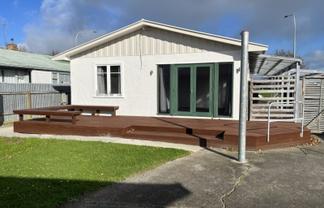 148 Highbury Avenue, Highbury