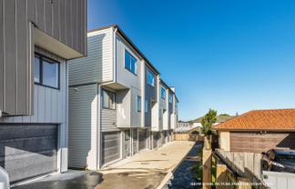 9/55 James Laurie Street, Henderson
