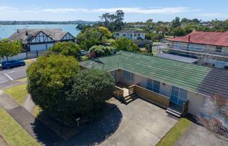 1/63 The Boulevard, Sunnyhills