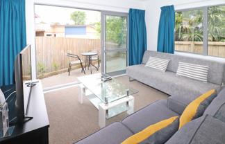 6/5 Jones Crescent, Melville