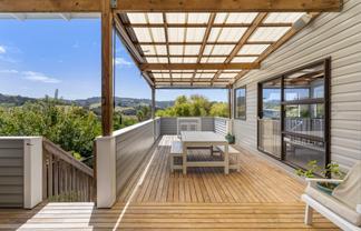 60 Hammond Avenue, Hatfields Beach