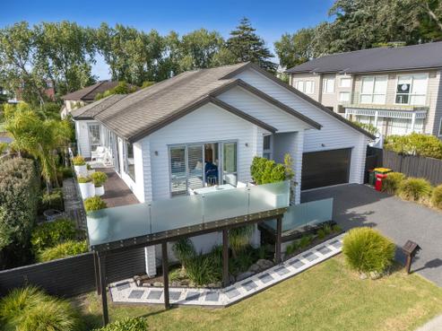 3 Laura Jane Drive, Silverdale