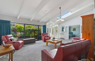 538 Queens Drive, Rosedale