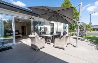 29 Teatree Close, Huntington