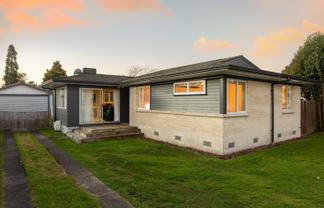 276 Sandwich Road, Saint Andrews