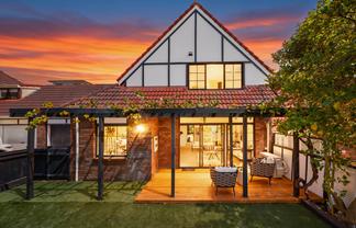 2/32 Nordon Place, Remuera