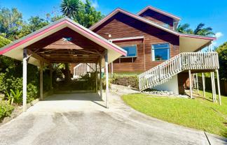 8 Empressa Heights, Helensville