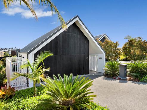 169 Jack Lachlan Drive, Beachlands