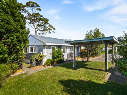 41 Meadowvale Rise, Titirangi