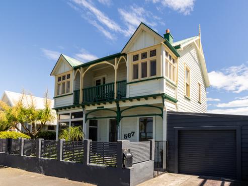 567 Marine Parade, Napier South