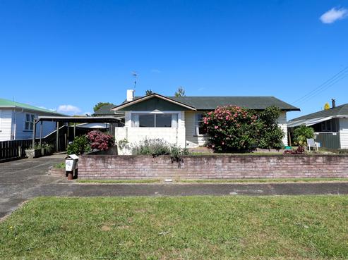 11 Tasman Street, Levin