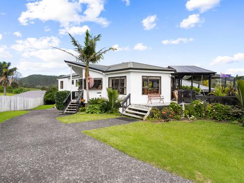 203 Tirohanga Drive, Whangamata