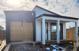 46 Hari Road, Karaka