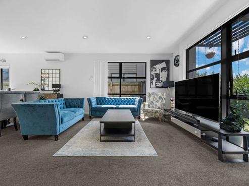 10B Hollowout Street, Takanini