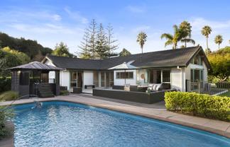 11 Helland Drive, Bombay