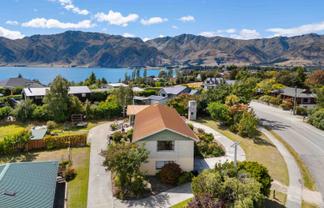 144 Capell Avenue, Lake Hawea