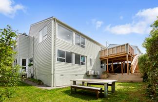 24 Old Coach Road, Johnsonville